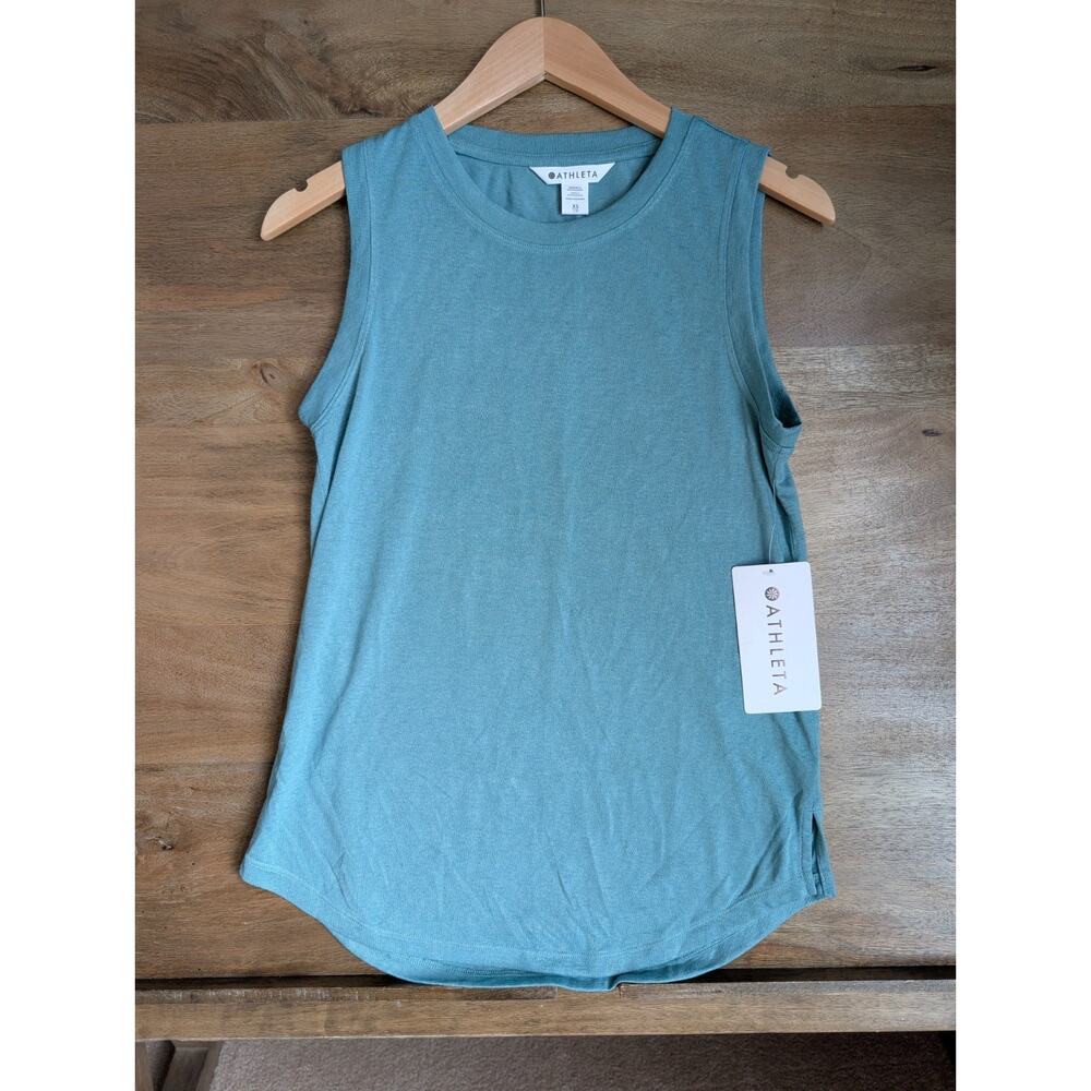 Athleta Camisole Breezy Tank Top Womens XS Green Stretch Sleeveless Pullover NWT